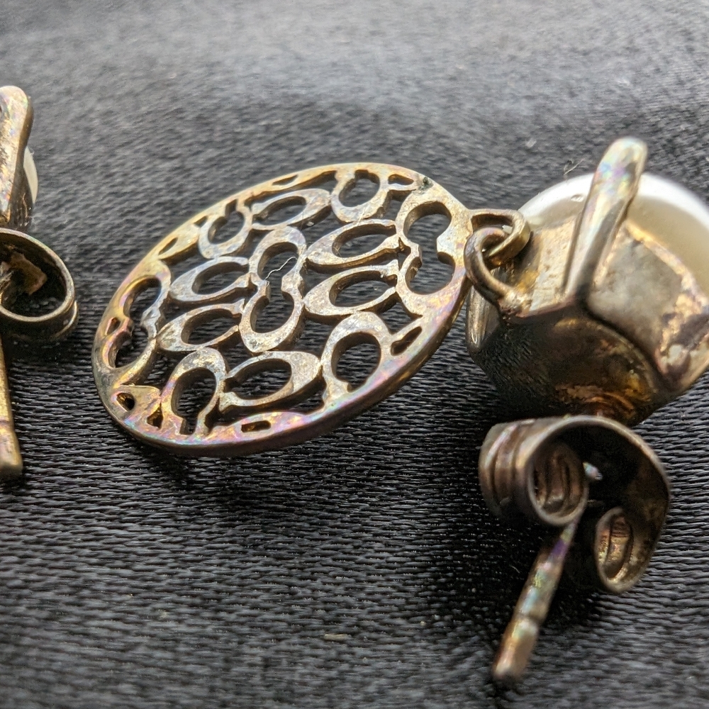 Coach Gold-colored earrings